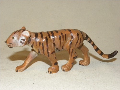 Figurine composition durso - figurine,