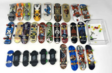 Lot Of 29 Mini Skate Tech Deck Justice League & Parts Fingerboard Various eras