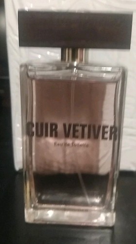 Cuir vitivier eau toilette - cuir,
