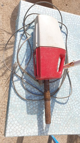 Ancien aspirateur souffleur - aspirateur,