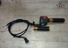 COMMODO DROIT KAWASAKI ER6 N