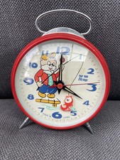 Réveil mécanique enfant vintage HERO Chine Chat pêche à la ligne poisson