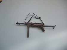 VINTAGE ACTION MAN GERMAN MP40 SCHMEISSER
