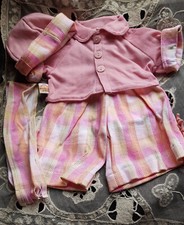nice vintage 50 to 55 cm baby or doll set