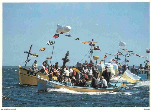 Carte postale bateaux - -,