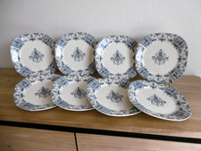 HUIT ASSIETTES PLATES FAIENCE