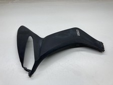 CARÉNAGE LATÉRAL AVANT