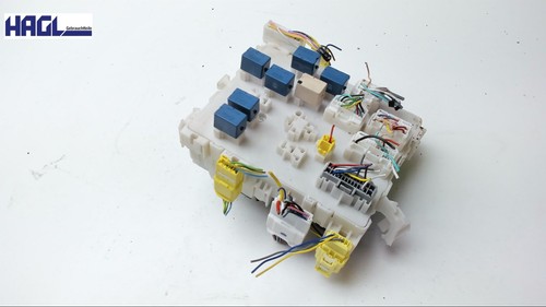 Boîte fusibles aa0a 4880 - boîte, À