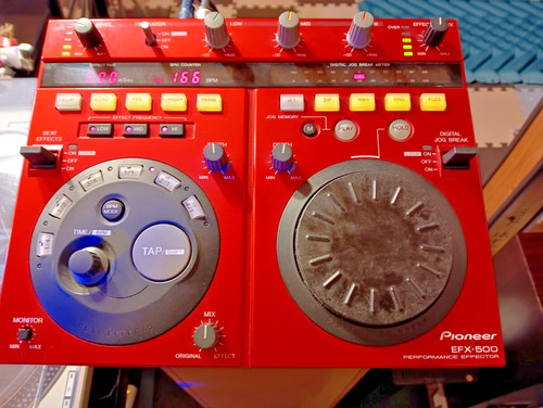 Isolateur effecteur rouge - dj,
