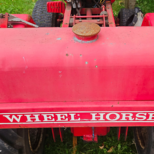 Wheel horse d180 - wheel, tractor