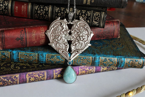Collier grand coeur avec - collier,
