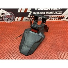 Entourage de feux arrière