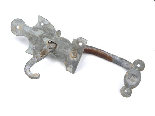 Loquet poucier traditionnel