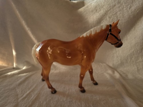 Breyer retired traditional - retired,