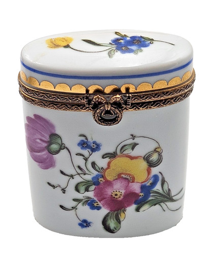Boite porcelaine ancienne - ,
