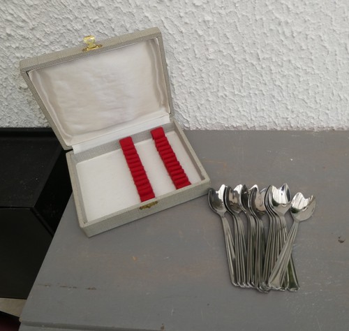 Lot petites cuilleres a - lot,