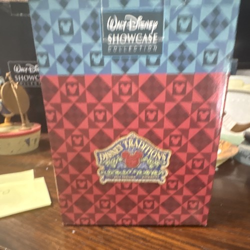 Enesco disney traditions - enesco,
