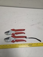 WOLF Garten Pruners Garden Wine Cutters Right/Left Hand Lot Of 2 