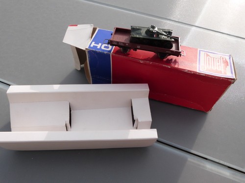 Wagon jouef marchandise plat - marchandise,