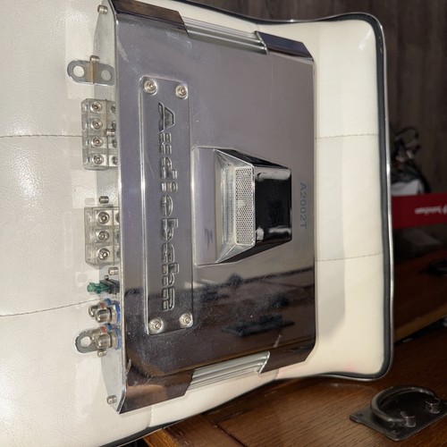 Audiobahn a2002t channel car - a2002t,