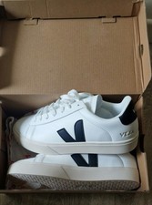 VEJA V-12 LEATHER EXTRA WHITE