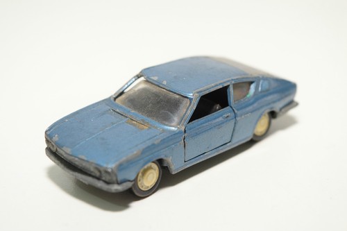 Schuco 821 audi 100 - 821,