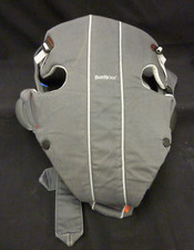 BABY BJORN INFANT CARRIER 8 Lbs UP TO 25 Lbs GRAY