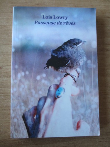 Livre lois lowry passeuse de - lowry,