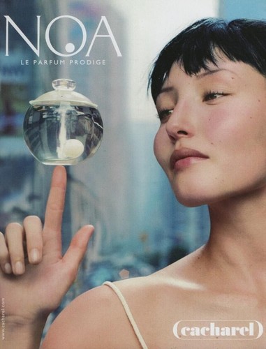Publicité papier parfum - papier,