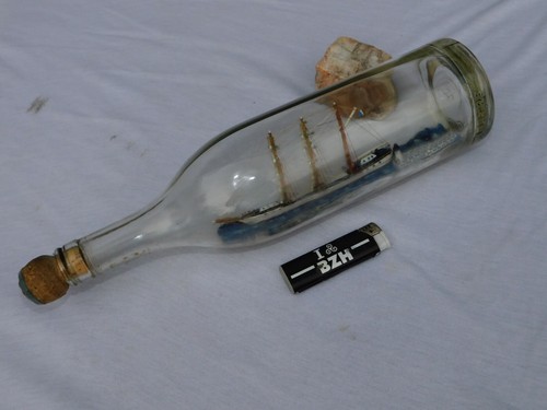 Joli bateau bouteille - en,