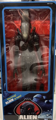 Alien 1979 figurine 4 - alien,