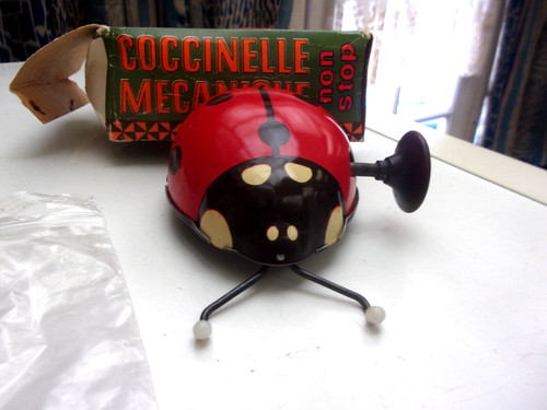 Jouet mécanique tôle - en,