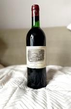 Bouteille de vin château Lafite Rothschlid 