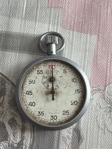 Chronomètre swiss made - chronomètre,