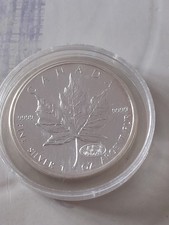 1 Once Argent Maple Leaf Privy