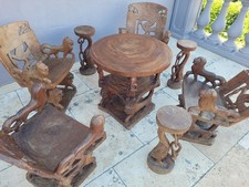 Salon En Bois Scuplté