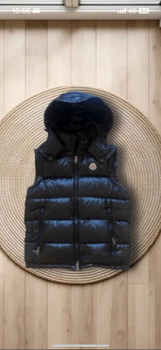Doudoune sans manche moncler - doudoune,
