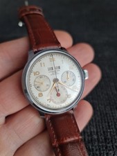 Ancienne montre chronographe Suisse mécanique triple date 38mm NOS Révisée 
