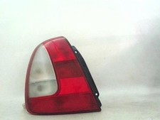 Feu arriere principal gauche