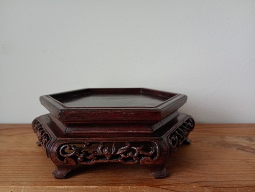 Socle chinois hexagonal - hexagonal, en