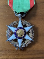 Knight of Agricultural Merit. Luxury model, gold centers. 