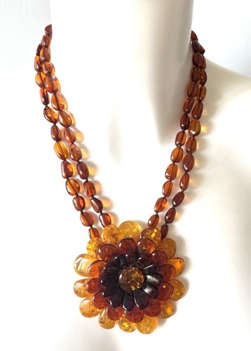 Collier ambre baltique ancien