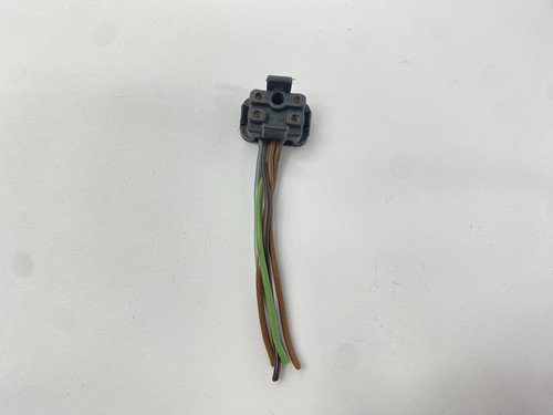 Connecteur antenne - connecteur, d'antenne