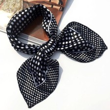 Foulard bandana carré satin