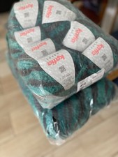 lot de deux paquets de pelotes