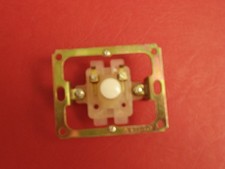 Interrupteur  poussoir modèle