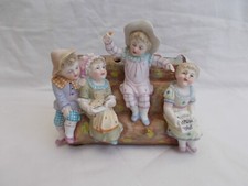 BOUQUETIERE PIQUE FLEUR