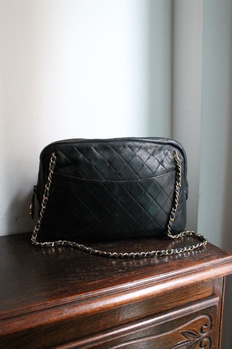 Chanel sac main modèle - à,