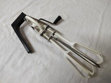 Ancien Batteur à main cuisine