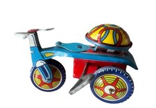 Post WWII Tin Litho Wind Up Toy Tricycle KANTO Toys Made in Japan WORKS 147238